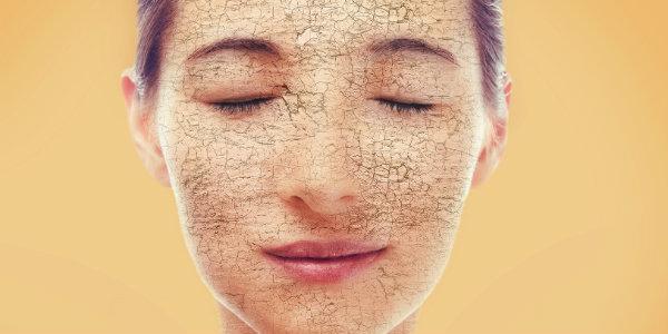 Увлажнение сухой кожи лица в домашних условиях: народные средства и профилактика сухости