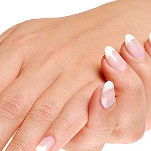 Трескается кожа на пальцах рук около ногтей: причины, лечение и профилактика